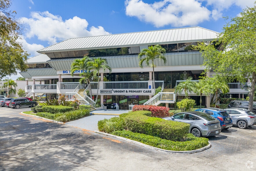 Primary Photo Of 21301 Powerline Rd, Boca Raton Medical For Lease