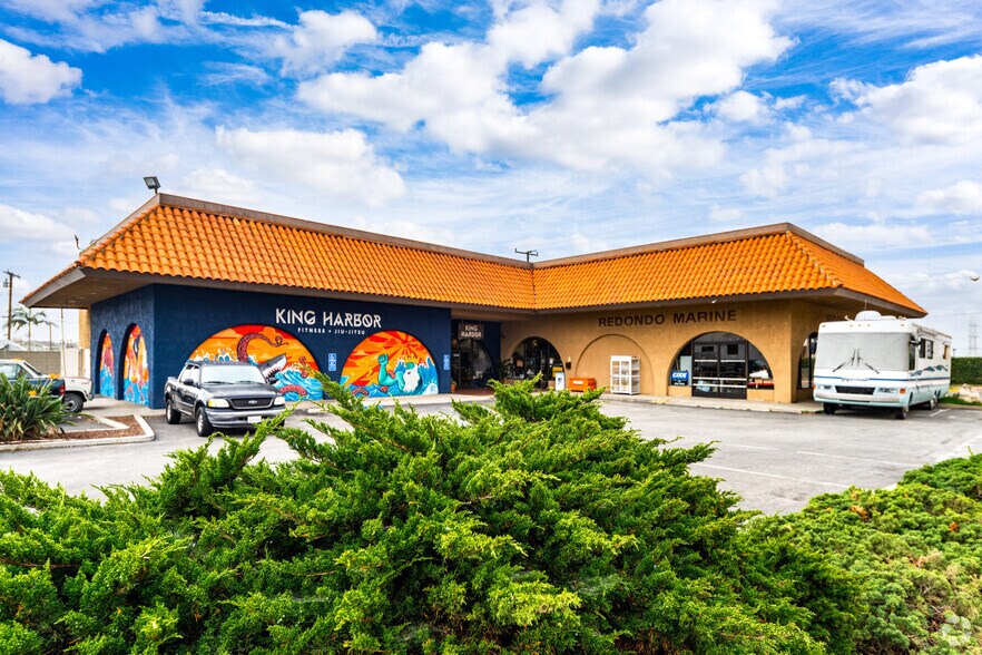 More Photos Of 601-725 N Pacific Coast Hwy, Redondo Beach Unknown For Lease