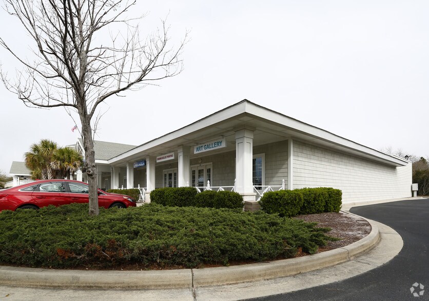 More Photos Of 1328 N Lake Park Blvd, Carolina Beach Medical For Lease