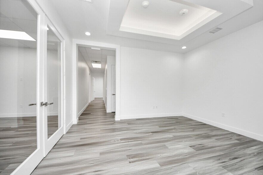 More Photos Of 4807 Sugar Grove Blvd, Stafford Medical For Lease
