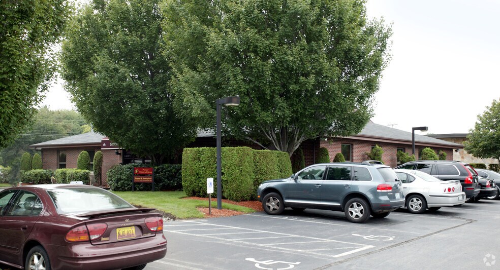 More Photos Of 100 Jefferson Blvd, Warwick Office For Lease