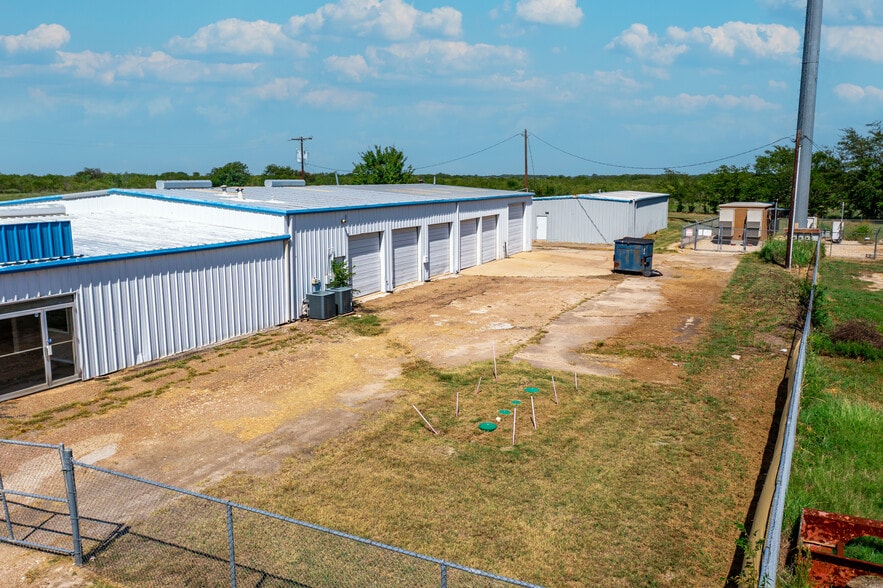 More Photos Of 5878 W US Highway 80, Terrell Showroom For Sale