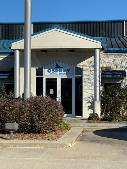 More Photos Of 7160 Antoine, Shreveport Manufacturing For Sale