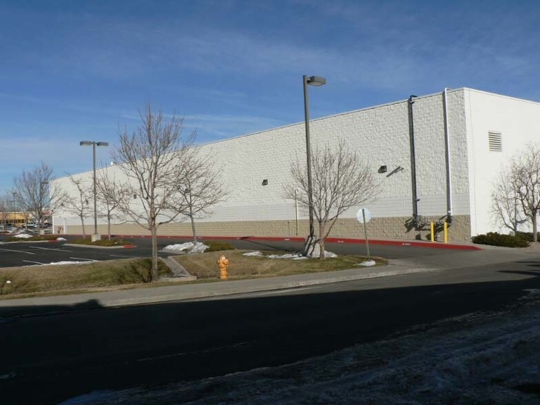 More Photos Of 10750 W Colfax Ave, Lakewood Freestanding For Lease