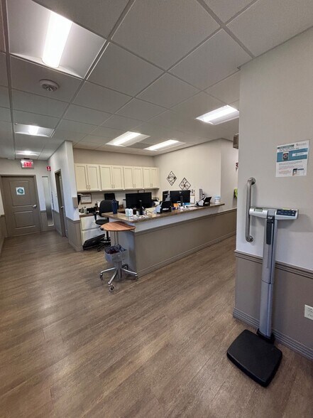 More Photos Of 2701 W St Isabel St, Tampa Medical For Sale