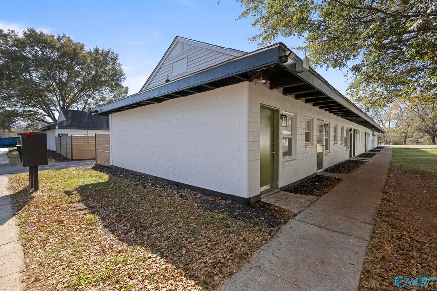 More Photos Of 3004 Clopton St, Huntsville Apartments For Sale