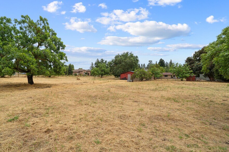 More Photos Of 744 Mockingbird Ln, Pleasanton Land For Sale