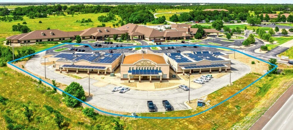 Primary Photo Of 1601 KS-66, Galena Healthcare For Sale