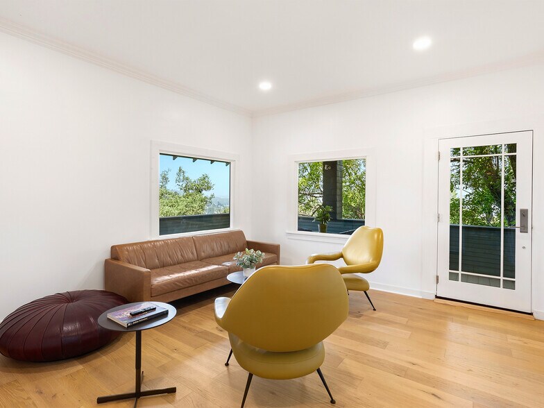 More Photos Of 1825 Altivo Way, Los Angeles Multifamily For Sale