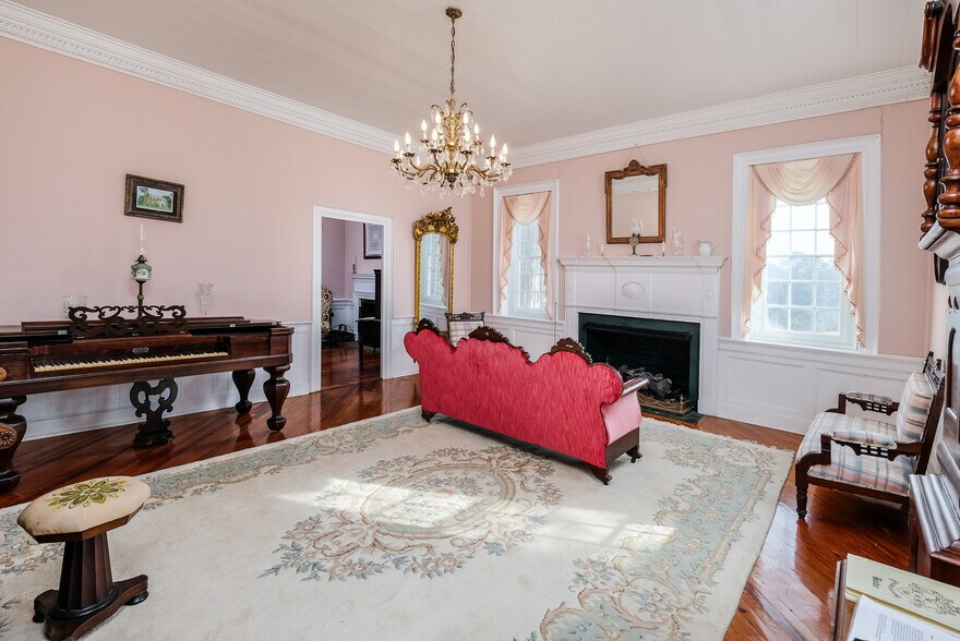 More Photos Of 163 Old Buncombe Rd, Union Specialty For Sale