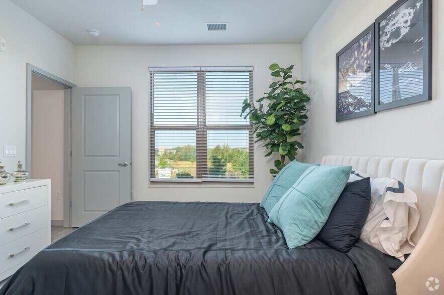 More Photos Of 5022 American Pky, Madison Apartments For Lease
