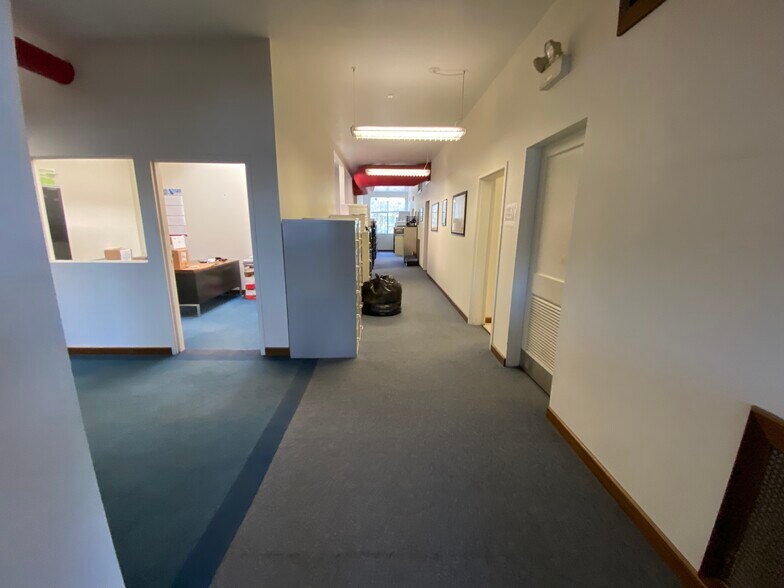 More Photos Of 501 Robb St, McKees Rocks Warehouse For Sale