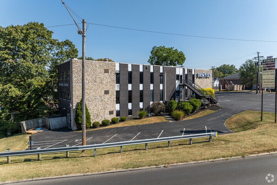 More Photos Of 1240 E Main St, Springfield Loft Creative Space For Sale