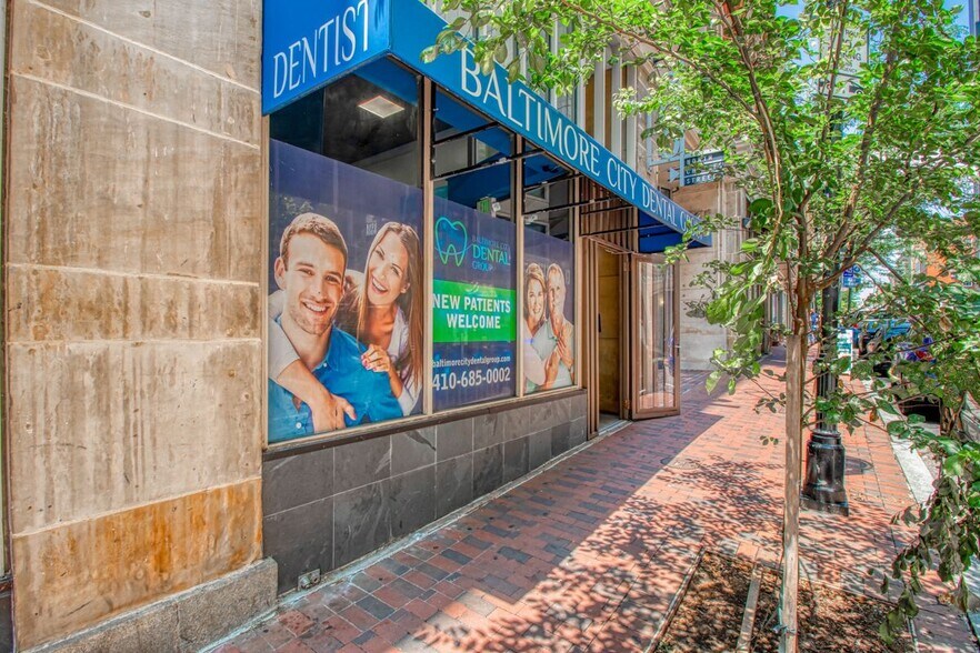 More Photos Of 300 N Charles St, Baltimore Apartments For Lease