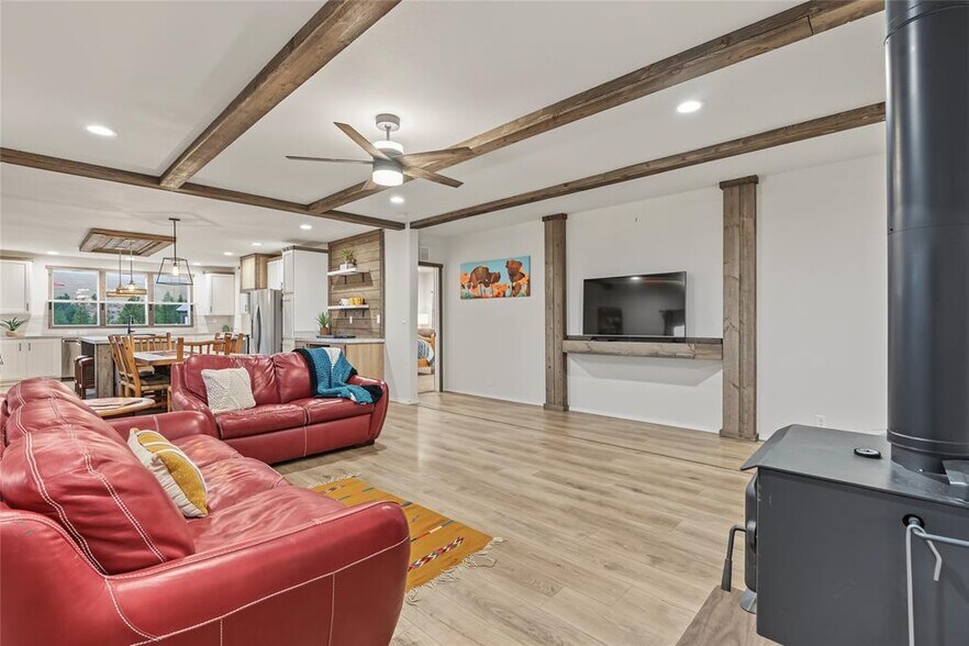 More Photos Of 7000 Browns Meadow Rd, Niarada Multifamily For Sale