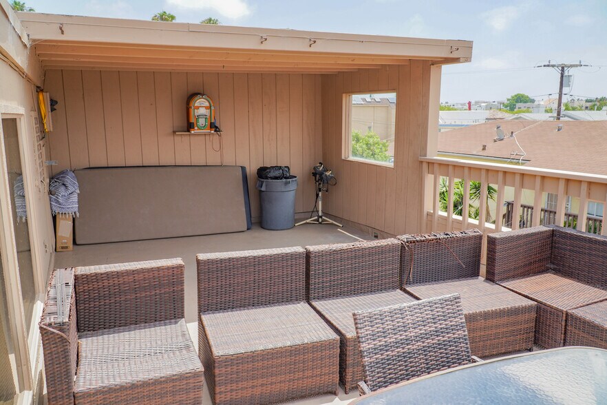 More Photos Of 1141 Reed Ave, San Diego Apartments For Sale