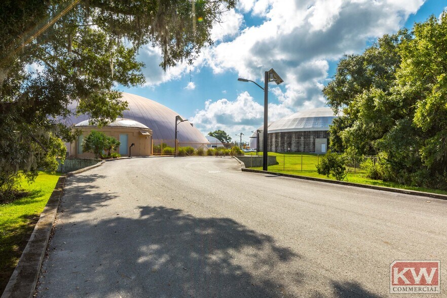 More Photos Of 8331 Estate 33 Rd N, Lakeland Warehouse For Sale