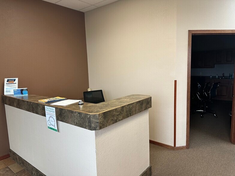 More Photos Of 5709 Windy Dr, Stevens Point Office For Lease