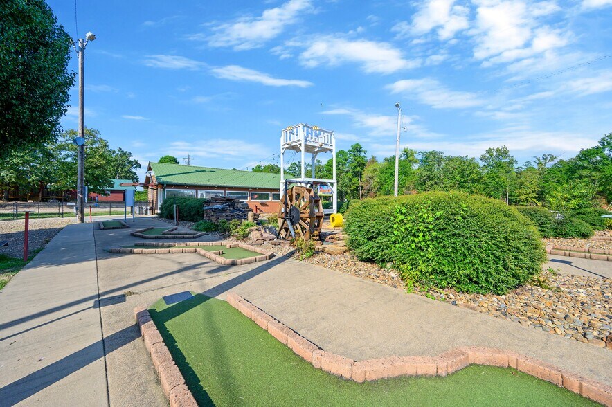 More Photos Of 6659 N US Highway 259, Broken Bow Amusement Park For Sale