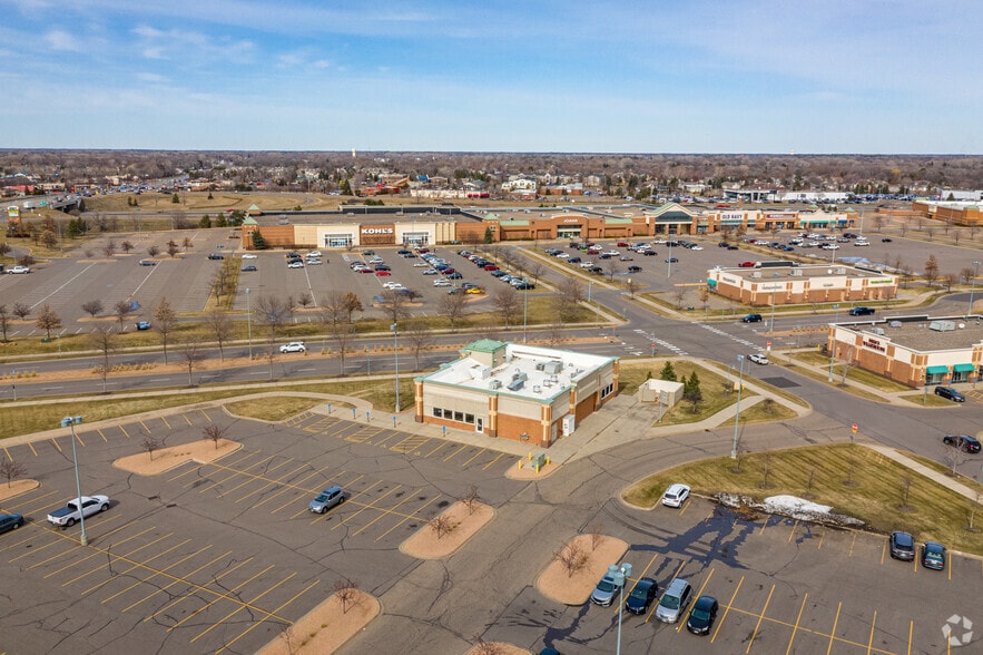 More Photos Of 12792 Riverdale Blvd NW, Coon Rapids Restaurant For Lease