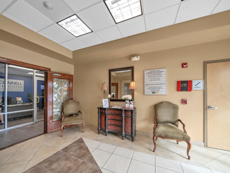 More Photos Of 4635 Gulfstarr Dr, Destin Medical For Sale