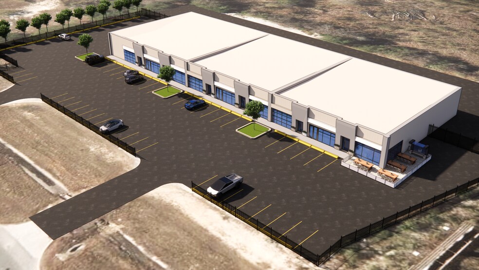 More Photos Of 3911-3929 E IH-10, San Antonio Light Manufacturing For Sale