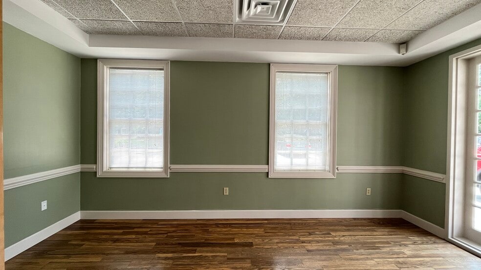 More Photos Of 4113 Capitol St, Durham Medical For Lease