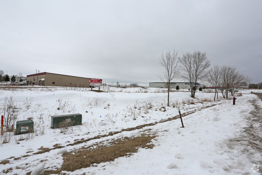 More Photos Of Truax Blvd @ Highway 12, Eau Claire Land For Lease