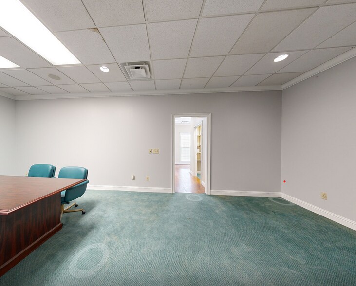 More Photos Of 5900 River Rd, Columbus Office For Lease