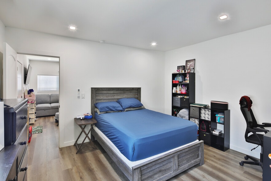 More Photos Of 8247 9th St, Rancho Cucamonga Apartments For Sale