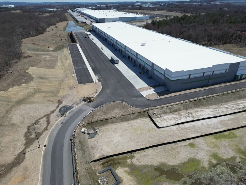 More Photos Of 151 N Chestnut Hill Drive, Hazleton Industrial For Sale