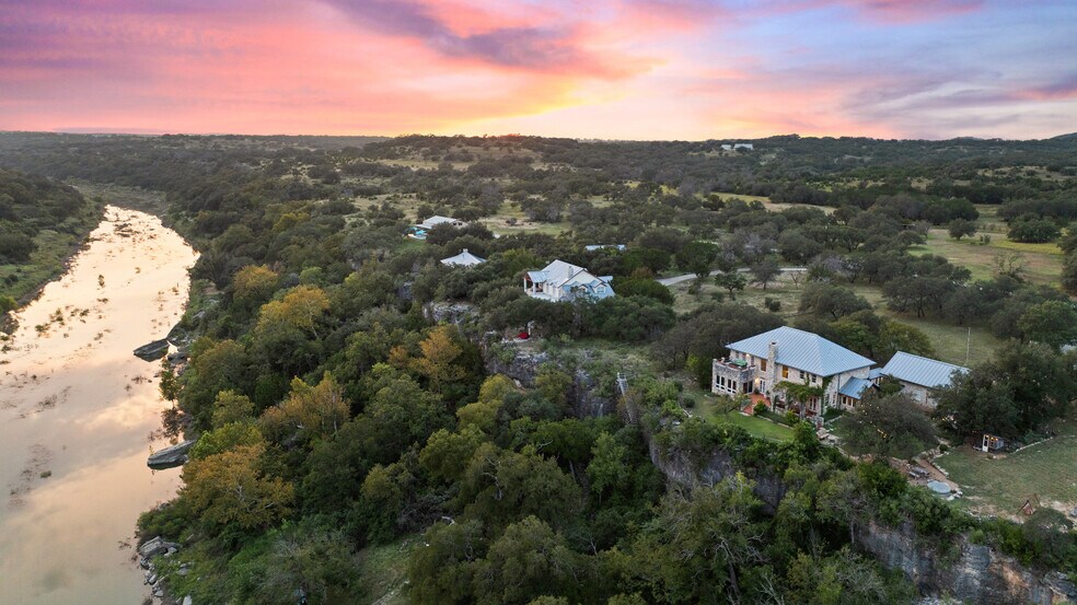 More Photos Of 5229 Hupedo Ranch Rd, Spicewood Specialty For Sale