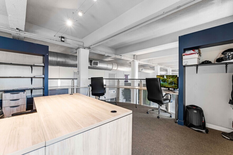 More Photos Of 43-45 Eccles St, Ottawa Office For Sale