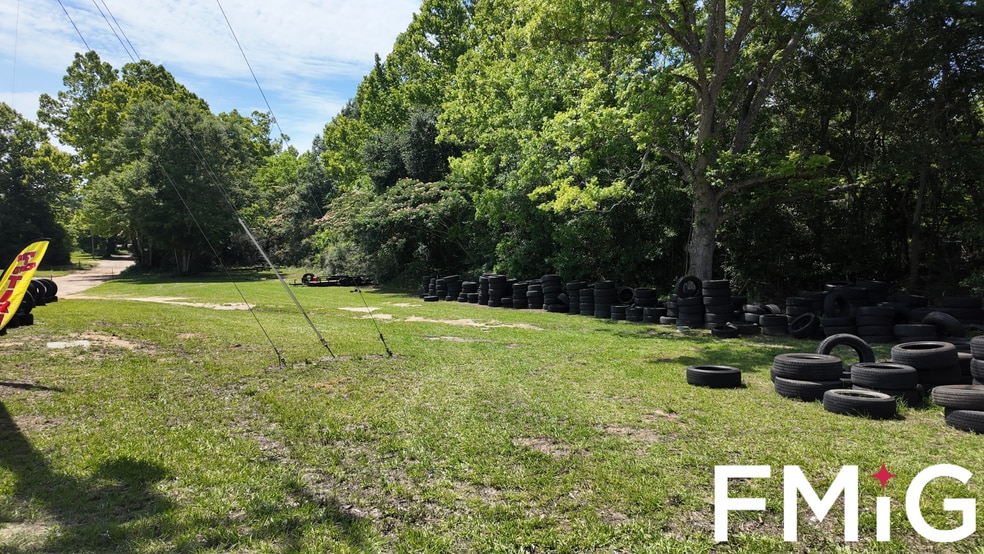 More Photos Of W Cumming Ave, Opp Land For Sale