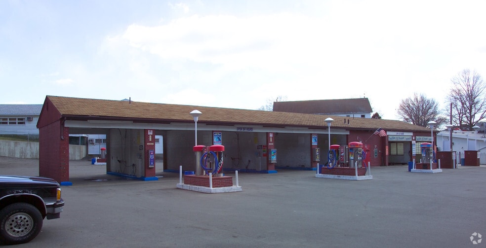 More Photos Of 950 Broadway, Fall River Carwash For Sale
