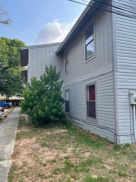 More Photos Of 7116 Pearson Rd, Pensacola Apartments For Sale