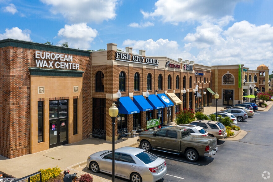 More Photos Of 1489 E 15th St, Edmond Unknown For Lease