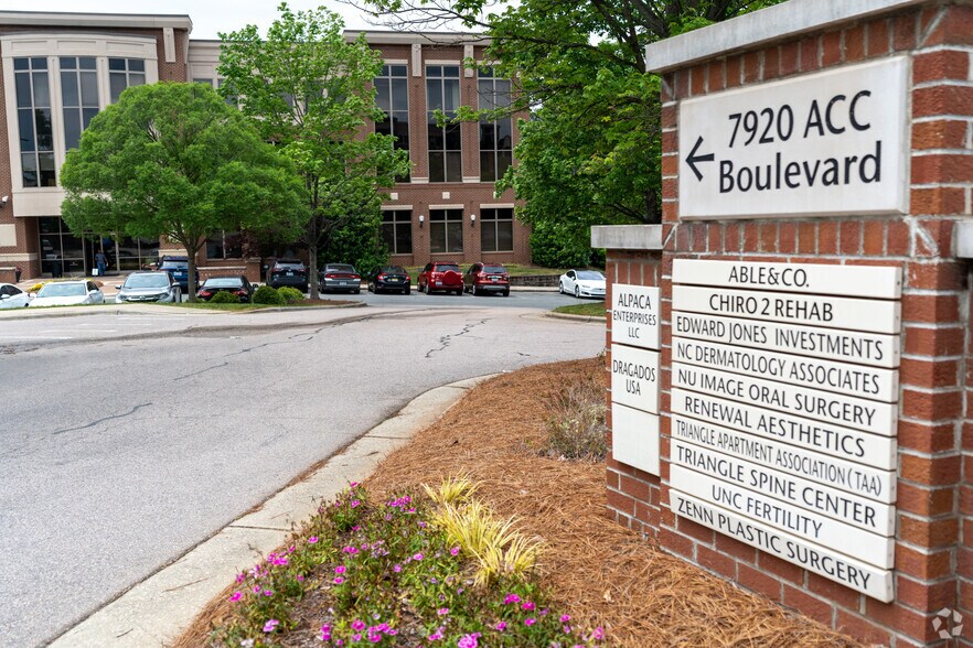 More Photos Of 7920 ACC Blvd, Raleigh Office For Sale