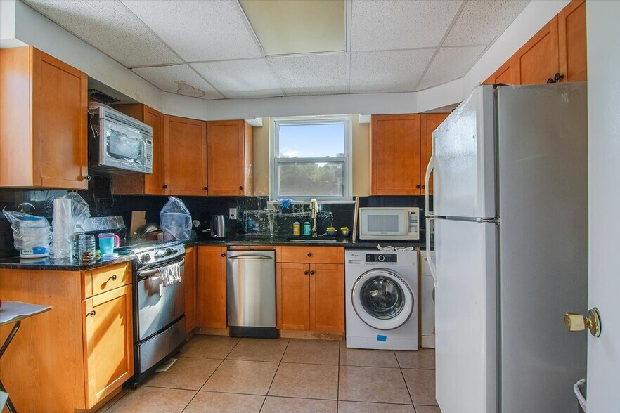 More Photos Of 383 Northfield Rd, West Orange Medical For Sale