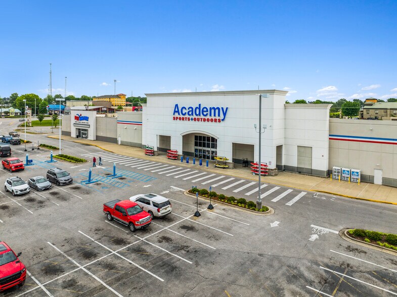 More Photos Of 111-191 Cox Creek Pky S, Florence Storefront For Sale