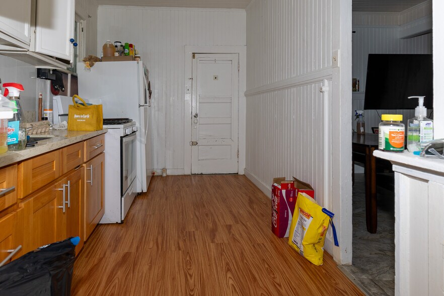 More Photos Of 1517 Miller St, Honolulu Apartments For Sale
