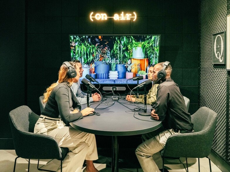 More Photos Of 17190 Bernardo Center Dr, San Diego Coworking Space