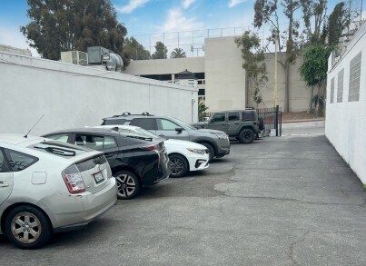 More Photos Of 1517 Beverly Blvd, Los Angeles Warehouse For Sale