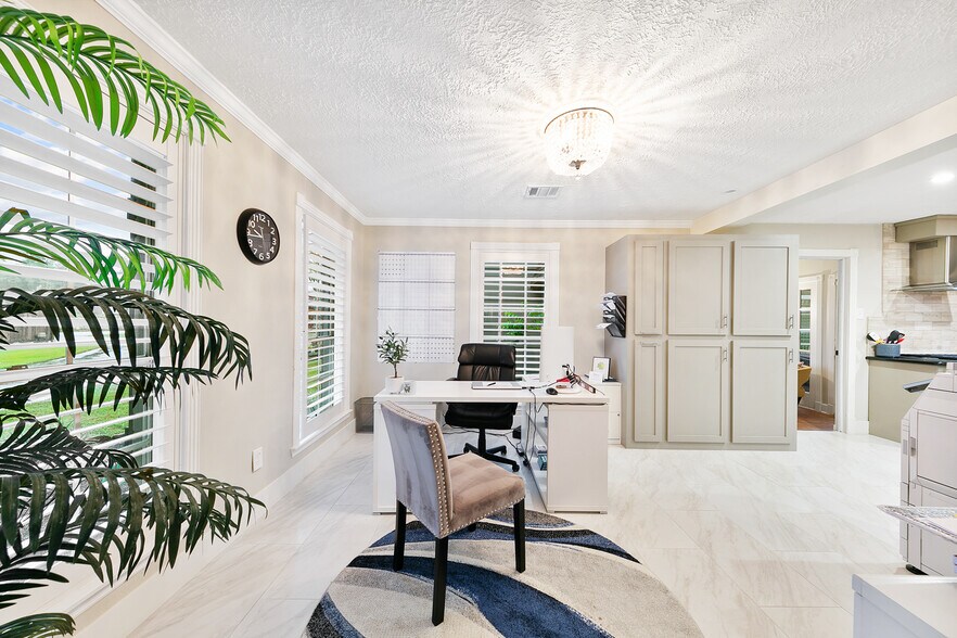 More Photos Of 10419 W Hidden Lake Ln, Richmond Lodge Meeting Hall For Sale