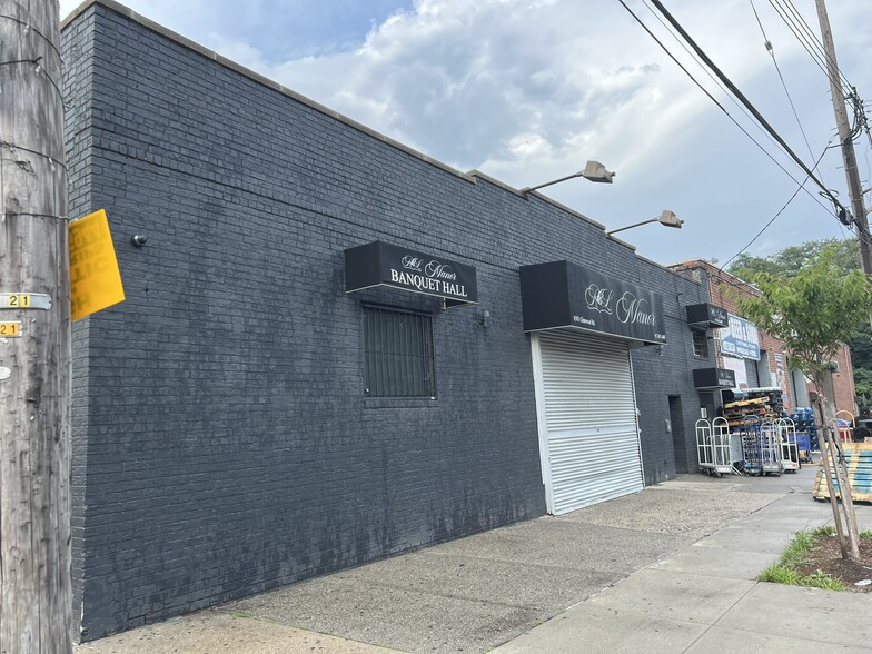 Primary Photo Of 4501 Glenwood Rd, Brooklyn Industrial For Sale