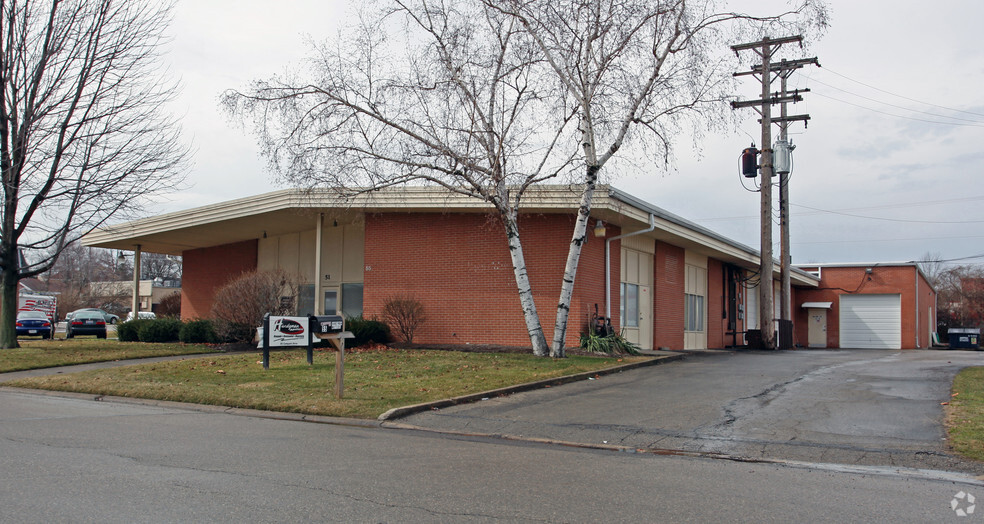 Primary Photo Of 51-55 Compark Rd, Centerville Warehouse For Lease