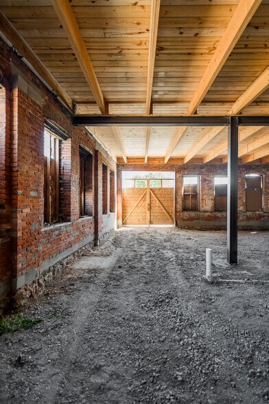 More Photos Of 277 Dubois St, Detroit General Retail For Sale