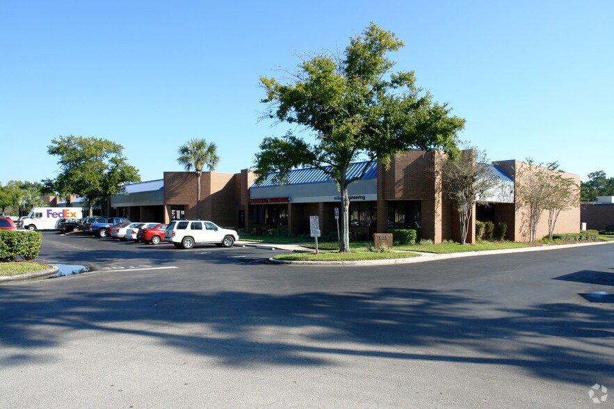 Primary Photo Of 925 S Semoran Blvd, Winter Park Unknown For Lease