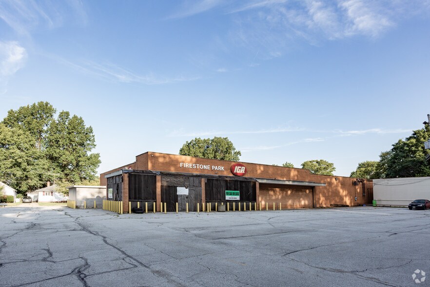 Primary Photo Of 1028 Hammel St, Akron Storefront Retail Office For Sale