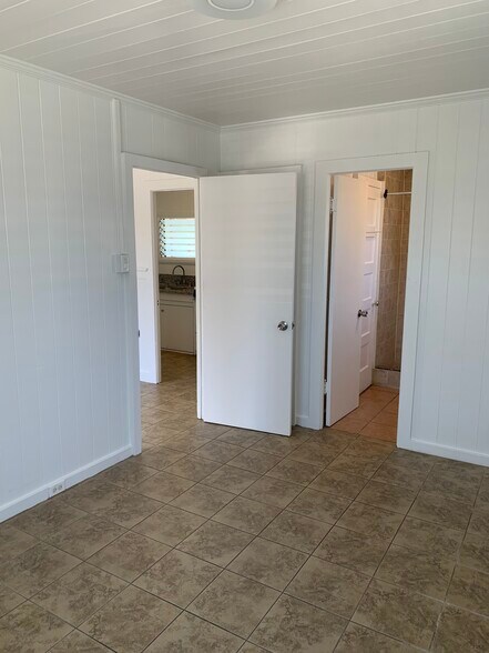 More Photos Of 2128 Date St, Honolulu Apartments For Sale